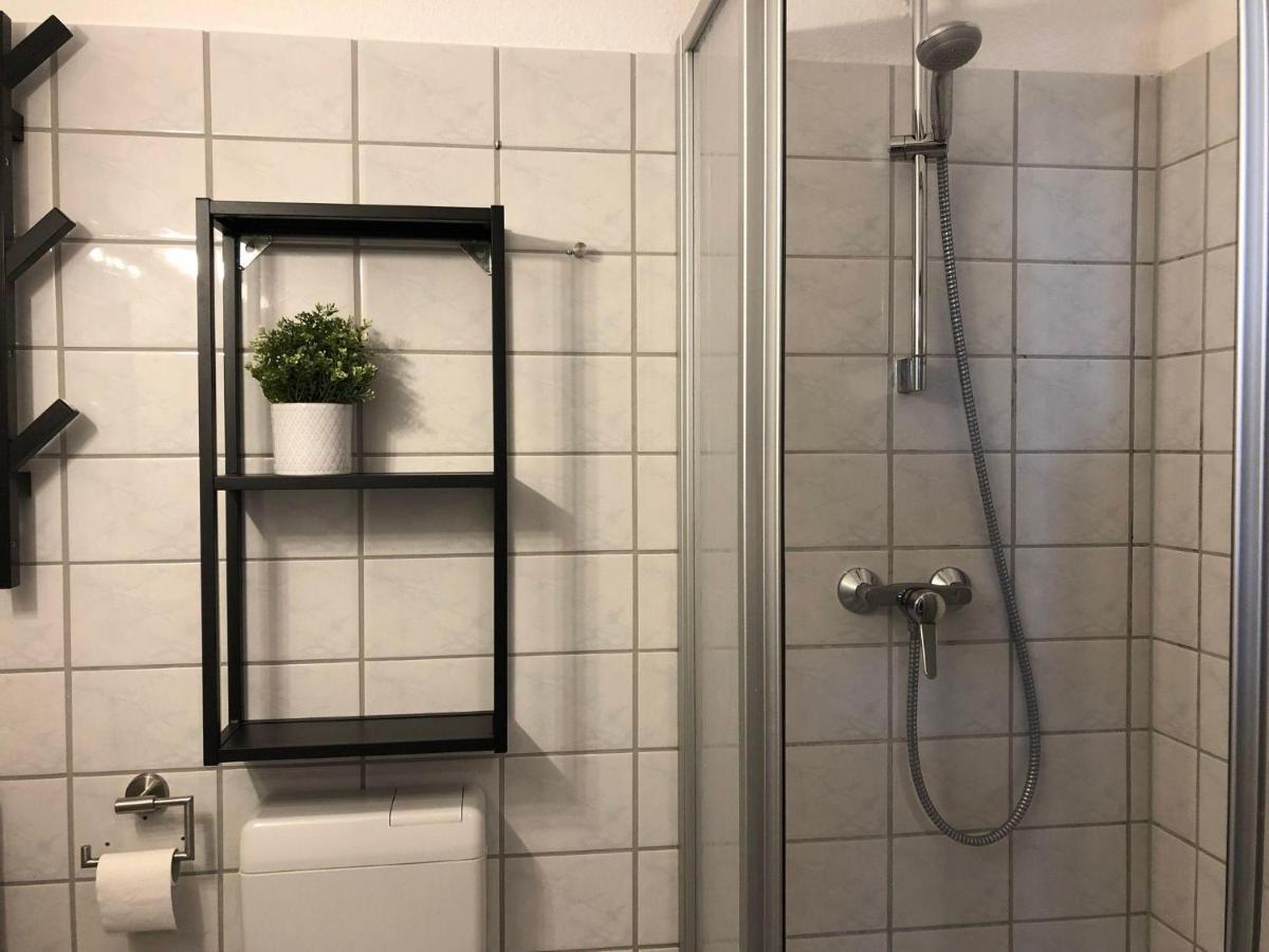 Ferienwohnung-Klaus-Stoertebeker-Mit-Sonnenterrasse-Garten-Zwischen-Strand-Wald-Und-Wiese Gustow  Екстер'єр фото